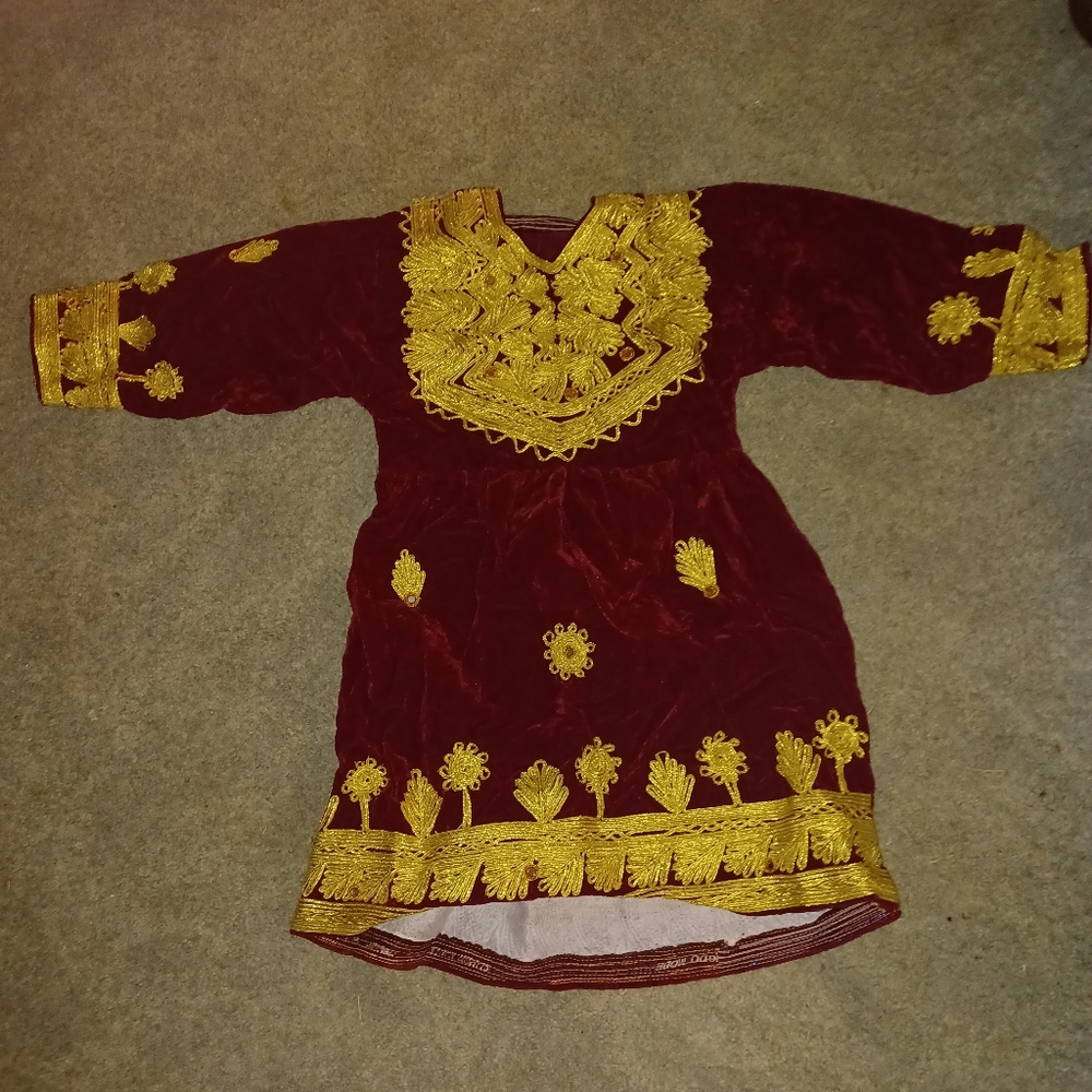 Kurta with hand sewn Gotta Patti on velvet child size 8-10